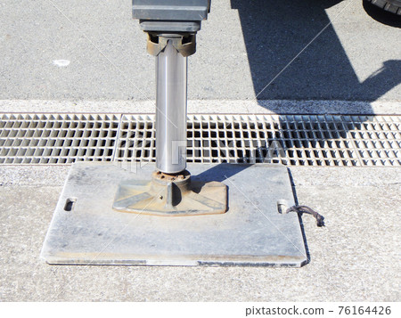 25 ton rough terrain outrigger 76164426