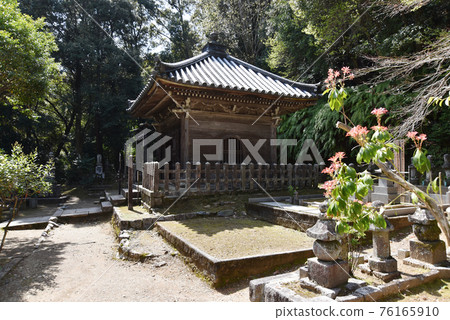 Nison-in Temple Honen Saint Mausoleum Sagano, Kyoto City Nison-in Temple Honen Saint Mausoleum Sagano, Kyoto City 76165910