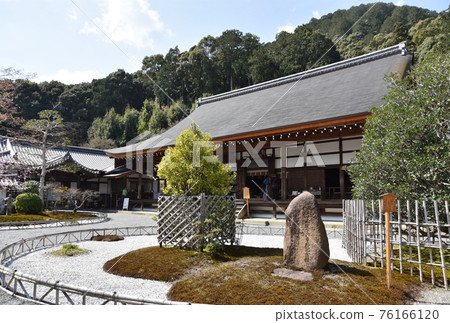 京都市嵯峨野尼森院前院和正殿 76166120