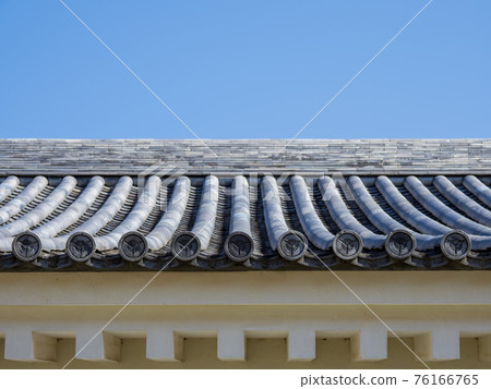 Blue sky and roof tiles of Otaki Castle Otaki Town, Chiba Prefecture Blue sky and roof tiles of Otaki Castle Otaki Town, Chiba Prefecture 76166765