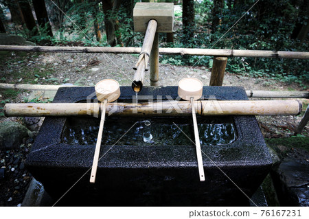 Temples of the temple 76167231