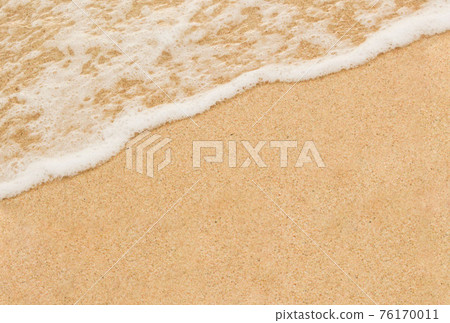 擊中沙灘的波浪框架熱帶圖像 擊中沙灘的波浪框架熱帶圖像 76170011