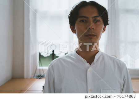 三十歲男人的嚴肅 76174863
