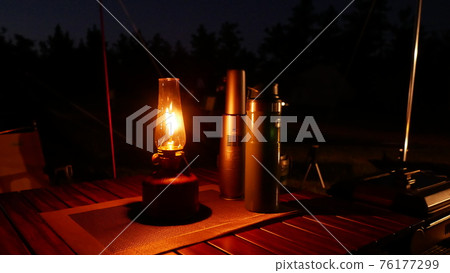 Camp site night 76177299