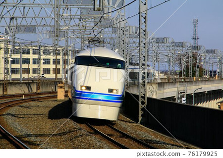 "Limited Express Spacia" that runs fast on Nikko Road "Limited Express Spacia" that runs fast on Nikko Road 76179925