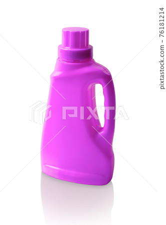 Bottle of detergent 76181214