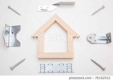 Image of seismic retrofitting work for houses 76182012