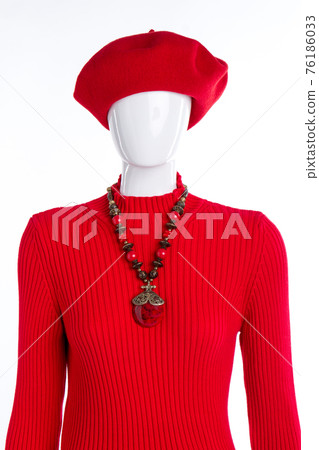 Red winter clothes and accessories. 76186033