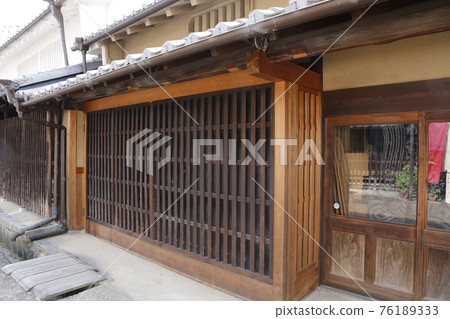 奈良縣町屋市松山町宇田市 76189333