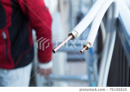 Air conditioner installation installation Air conditioner installation installation 76189820