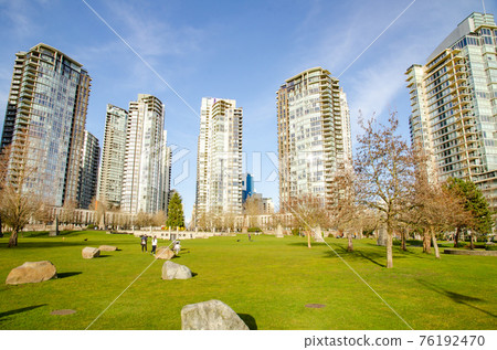 Vancouver  76192470