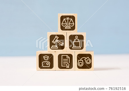 Concept of the structure of the law and the judiciary 76192516