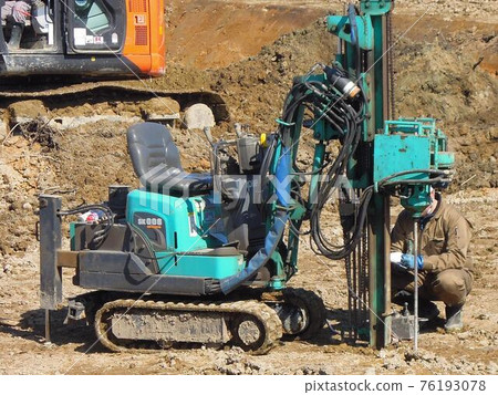 Ground survey 76193078