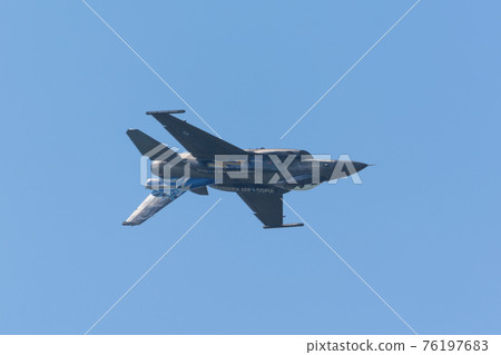 希臘空軍 F-16 演示隊“宙斯”返航 76197683