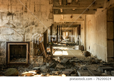 Remains of Midorigaoka Apartment on the site of Matsuo Mine (Hachimantai City, Iwate) 76200024