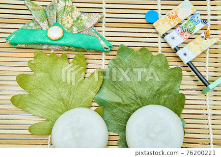 May 5 Children's Day and Kashiwamochi May 5 Children's Day and Kashiwamochi 76200221