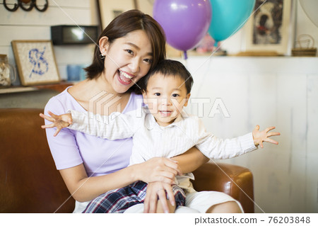Parent-child image Parent-child image 76203848