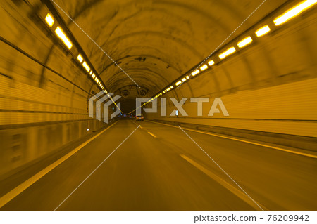 Hokuriku Expressway tunnel driving Hokuriku Expressway tunnel driving 76209942