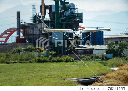 Wangwei Leisure Aviation Club Light Aircraft Small Aircraft Wangwei Leisure Aviation Club Light Aircraft Small Aircraft 76211365