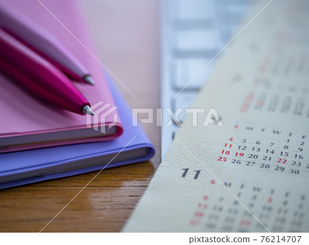 Business image · calendar · notebook · female 76214707