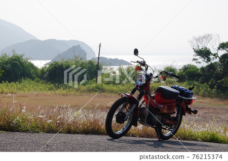 Take the Hunter Cub (CT110) to near Enjugahama 76215374