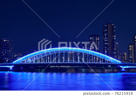 城市夜景東京江橋和S田川 76215919