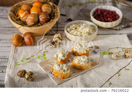 Easter egg spread bio Easter egg spread bio 76216022