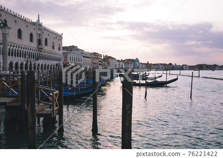 Panoramic view of Laguna Veneta coast of Venice city with gondolas Panoramic view of Laguna Veneta coast of Venice city with gondolas 76221422