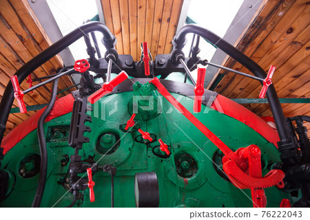 Engine of old steam locomotive train 76222043