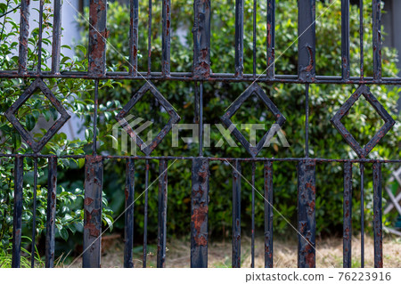 生鏽的門 76223916