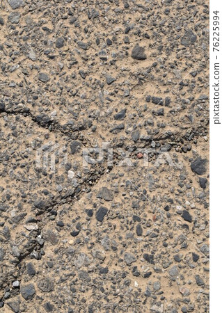 Cracked asphalt Cracked asphalt 76225994
