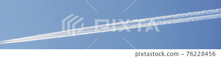 Cloud 76228456