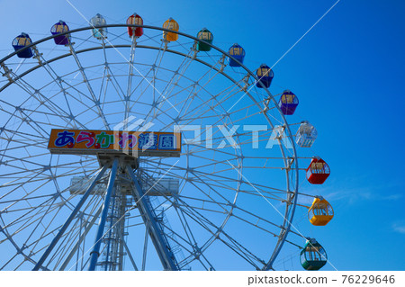 Arakawa Amusement Park's new Ferris wheel close-up Arakawa Amusement Park's new Ferris wheel close-up 76229646