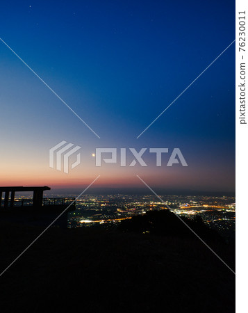 Night view of Saga 76230011