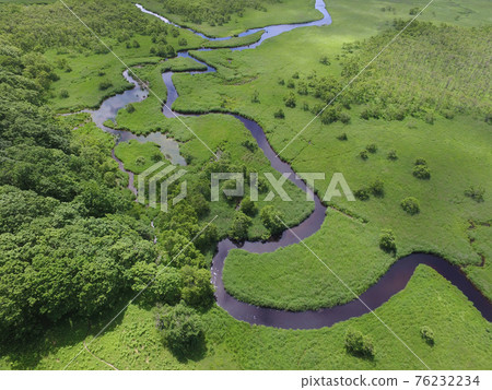 Aerial view / Summer Kushiro Marsh (Tsurui Village, Hokkaido) 76232234