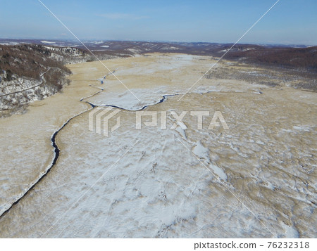 Aerial view, winter Kottaro wetlands (Shibecha Town, Hokkaido) 76232318