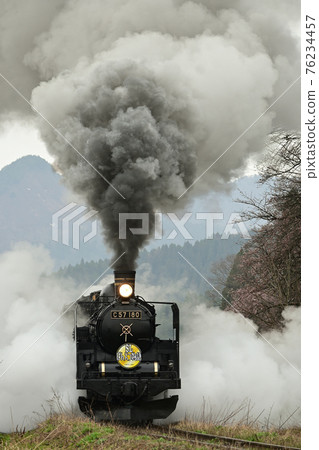 JR East Ban-Etsusai Line SL Banetsu Monogatari Spring 3rd Year Smoke Mokumoku Ho JR East Ban-Etsusai Line SL Banetsu Monogatari Spring 3rd Year Smoke Mokumoku Ho 76234457