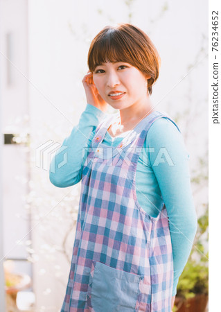 Childminder  76234652