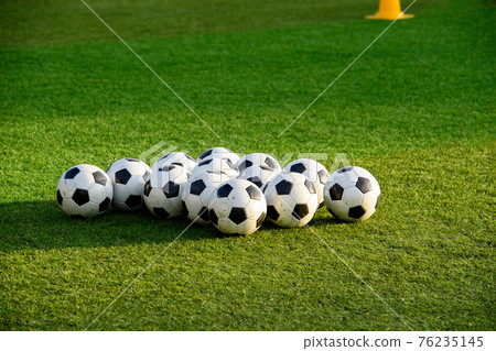 Image of football 76235145
