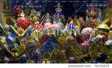 St. Petersburg, a souvenir that imitates an Imperial Easter egg St. Petersburg, a souvenir that imitates an Imperial Easter egg 76236876