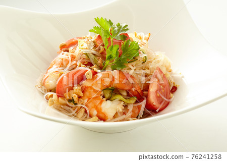 Luxurious vermicelli ethnic salad 76241258