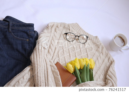 Lifestyle image Lifestyle image 76241517