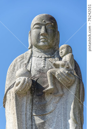 Sofuekannon 76242031