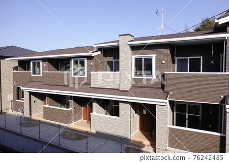 Student dormitory 76242485