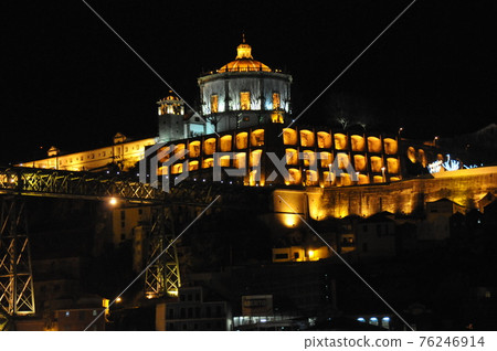 葡萄牙,波爾圖,唐路易斯一世橋,Nossa Senora do Pilar 修道院,夜景 葡萄牙,波爾圖,唐路易斯一世橋,Nossa Senora do Pilar 修道院,夜景 76246914