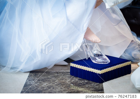 Glass shoes Glass shoes 76247183