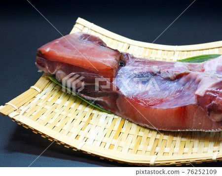 美味金槍魚鐮刀 1 美味金槍魚鐮刀 1 76252109