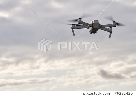 Quadcopter, drone, helicopter, unmanned aerial vehicle, unmanned plane, unmanned aerial vehicle, Korea Quadcopter, drone, helicopter, unmanned aerial vehicle, unmanned plane, unmanned aerial vehicle, Korea 76252420
