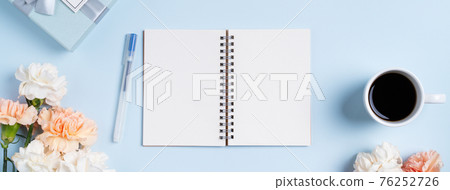 Mother's Day Carnation Notebook Gift Mother's Day greeting 母の日 カーネーション 76252726
