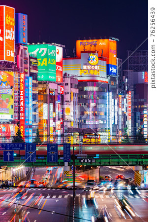 新宿青梅海道歌舞伎町大守衛下午娛樂區午夜市中心夜景東京上班族遊客 新宿青梅海道歌舞伎町大守衛下午娛樂區午夜市中心夜景東京上班族遊客 76256439